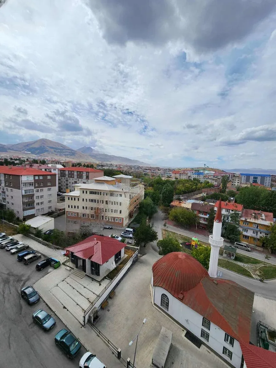 Yakutiye Lalapaşa'da 7. Kat 270 m² 5+1 Satılık Daire - Fotoğraf 11