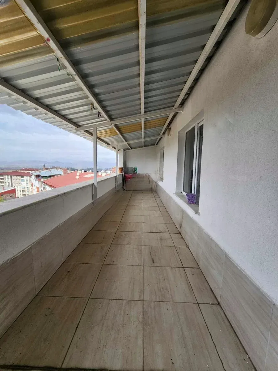 Yakutiye Lalapaşa'da 7. Kat 270 m² 5+1 Satılık Daire - Fotoğraf 13