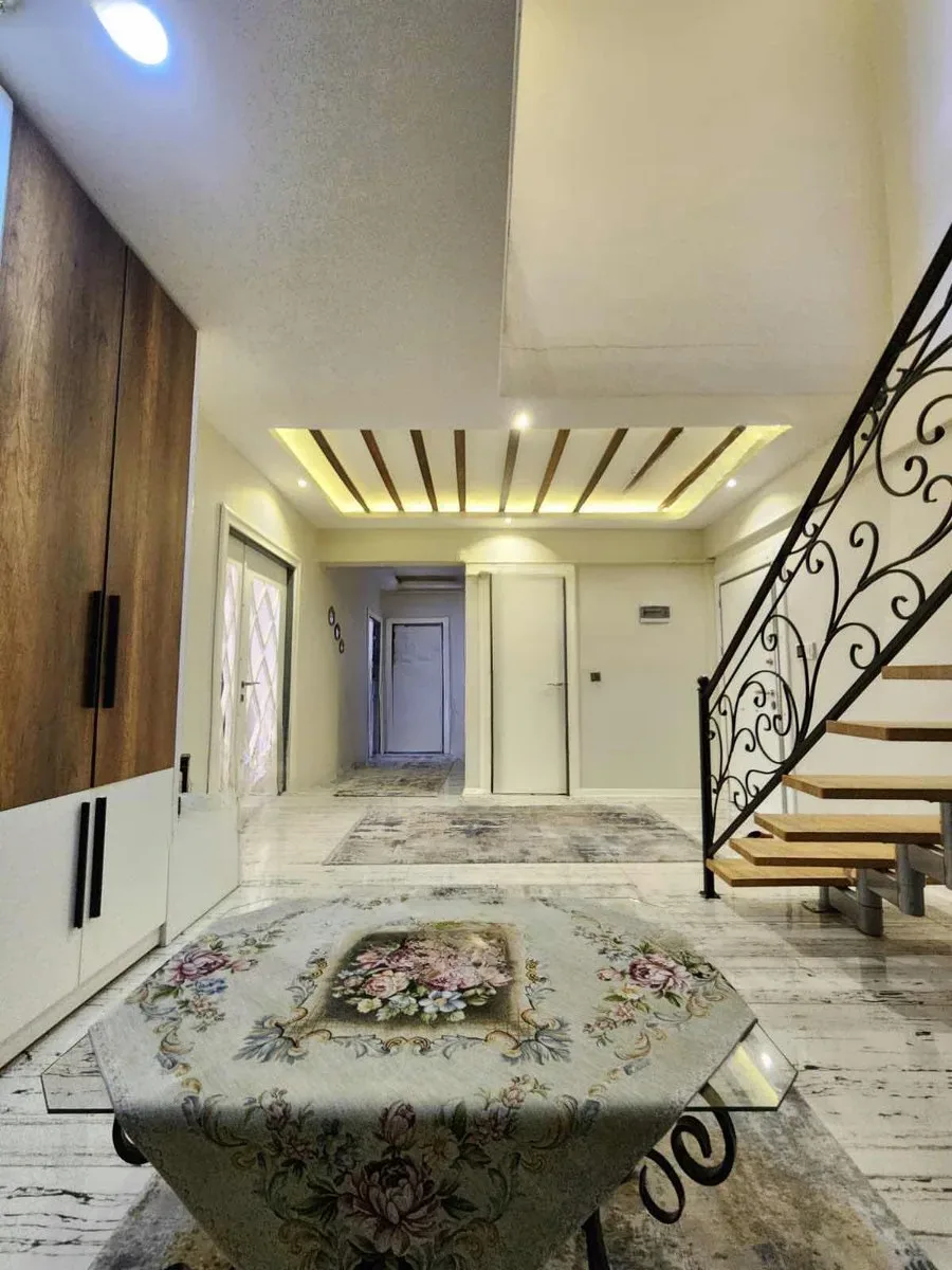 Yakutiye Lalapaşa'da 7. Kat 270 m² 5+1 Satılık Daire - Fotoğraf 4