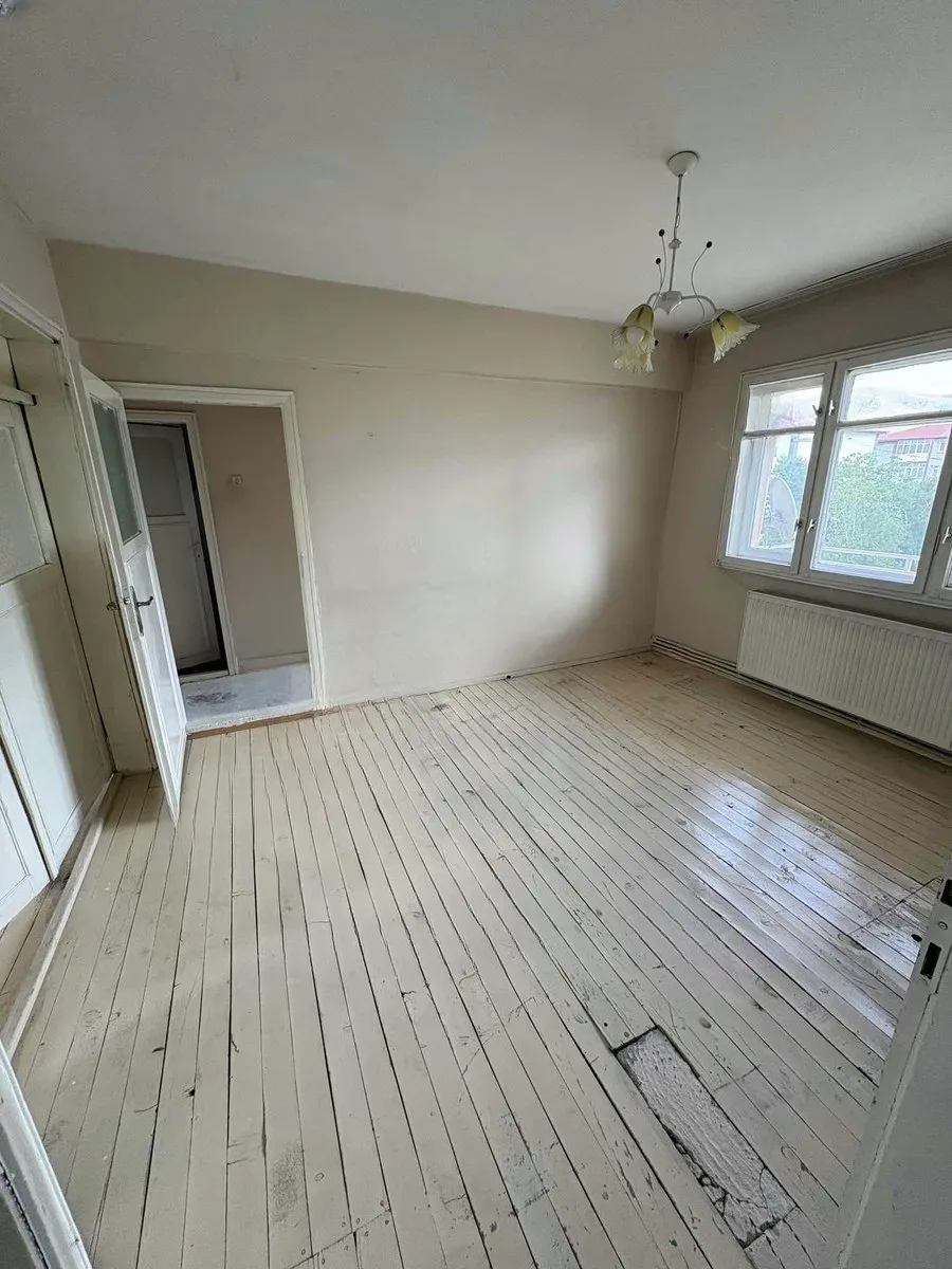Palandöken Adnan Menderes'te 4. Kat 150 m² 3+1 Satılık Daire - Fotoğraf 5