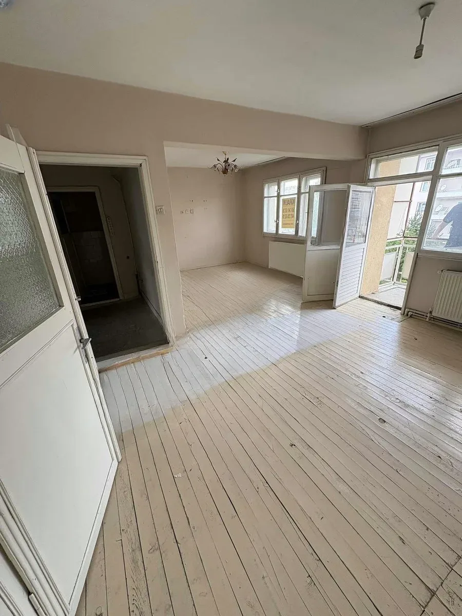 Palandöken Adnan Menderes'te 4. Kat 150 m² 3+1 Satılık Daire - Fotoğraf 6