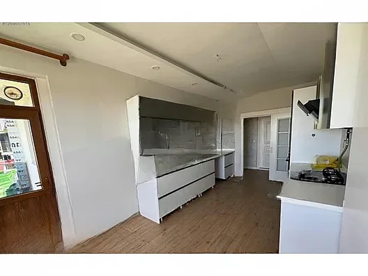 Palandöken Hüseyin Avni Ulaş'ta 3 Yaşında 2. Kat 160 m² 3+1 Kiralık Daire - Fotoğraf 18