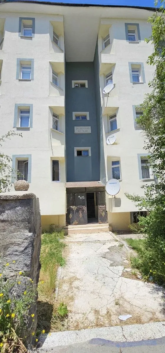 Aziziye Merkez'de Zemin Kat 140 m² 3+1 Satılık Daire - Fotoğraf 2