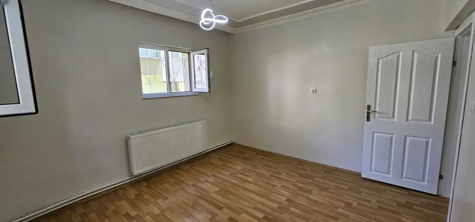 Aziziye Merkez'de Zemin Kat 140 m² 3+1 Satılık Daire - Fotoğraf 8