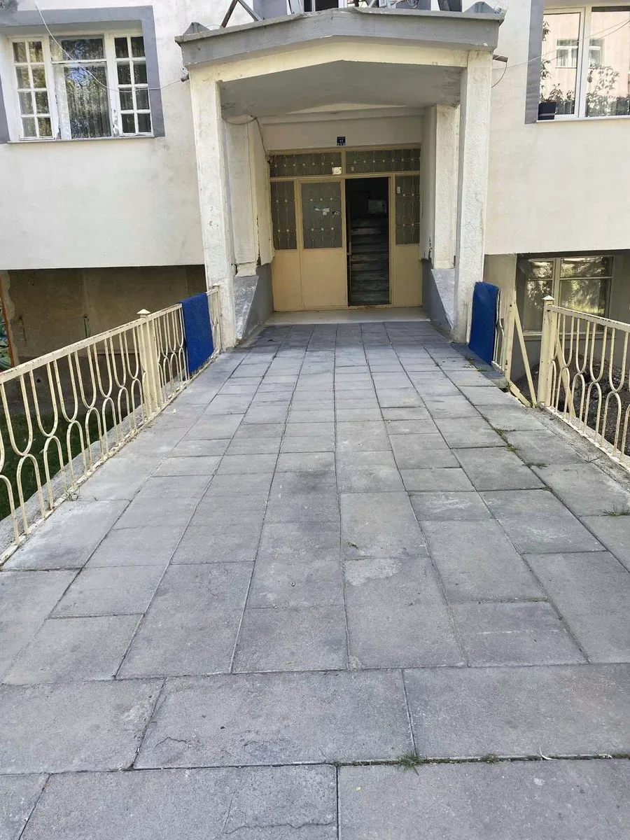 Palandöken Yunusemre'de 1. Kat 140 m² 3+1 Satılık Daire - Fotoğraf 16