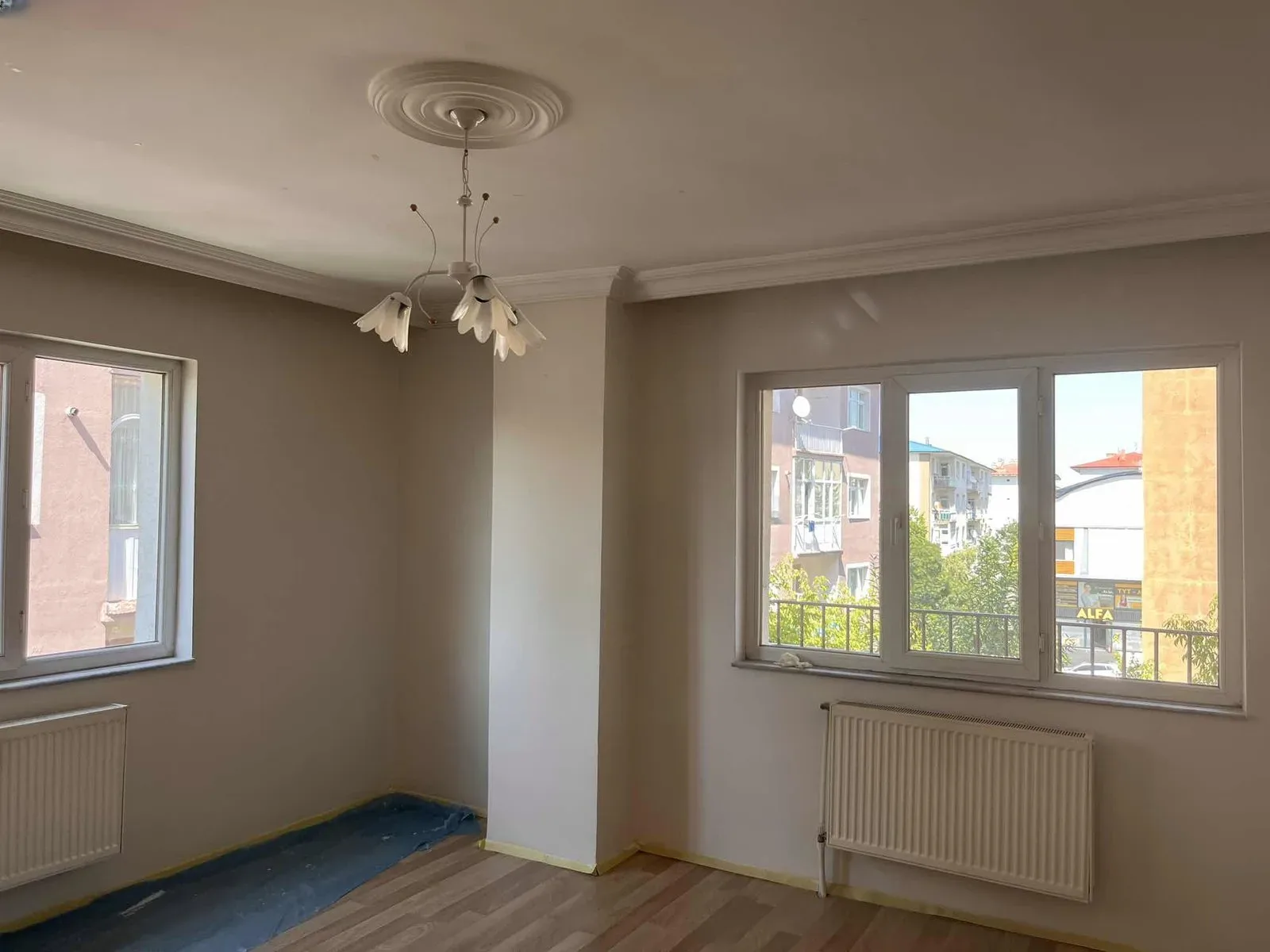 Palandöken Adnan Menderes'te 2. Kat 190 m² 3+1 Kiralık Daire - Fotoğraf 9