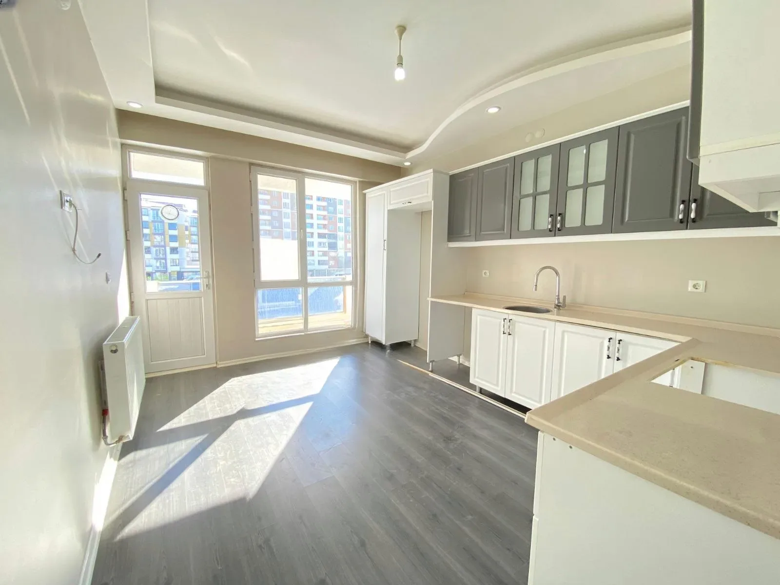 Yakutiye Terminal'da 6. Kat 145 m² 3+1 Kiralık Daire - Fotoğraf 5
