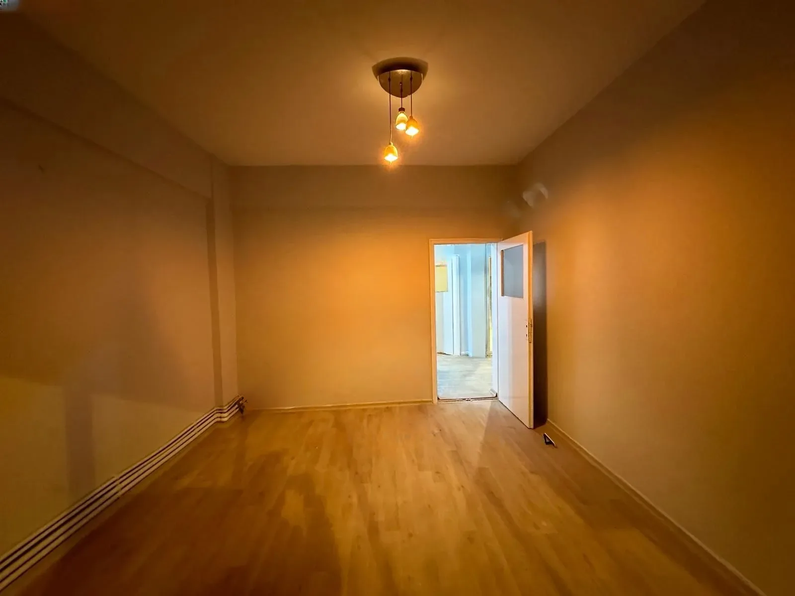 Yakutiye Lalapaşa'da 1. Kat 100 m² 2+1 Kiralık Daire - Fotoğraf 7