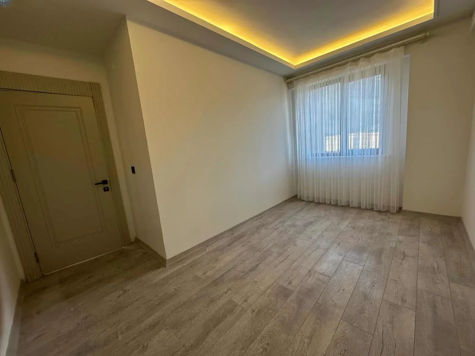 Palandöken Hüseyin Avni Ulaş'ta 2. Kat 185 m² 4+1 Satılık Daire - Fotoğraf 12