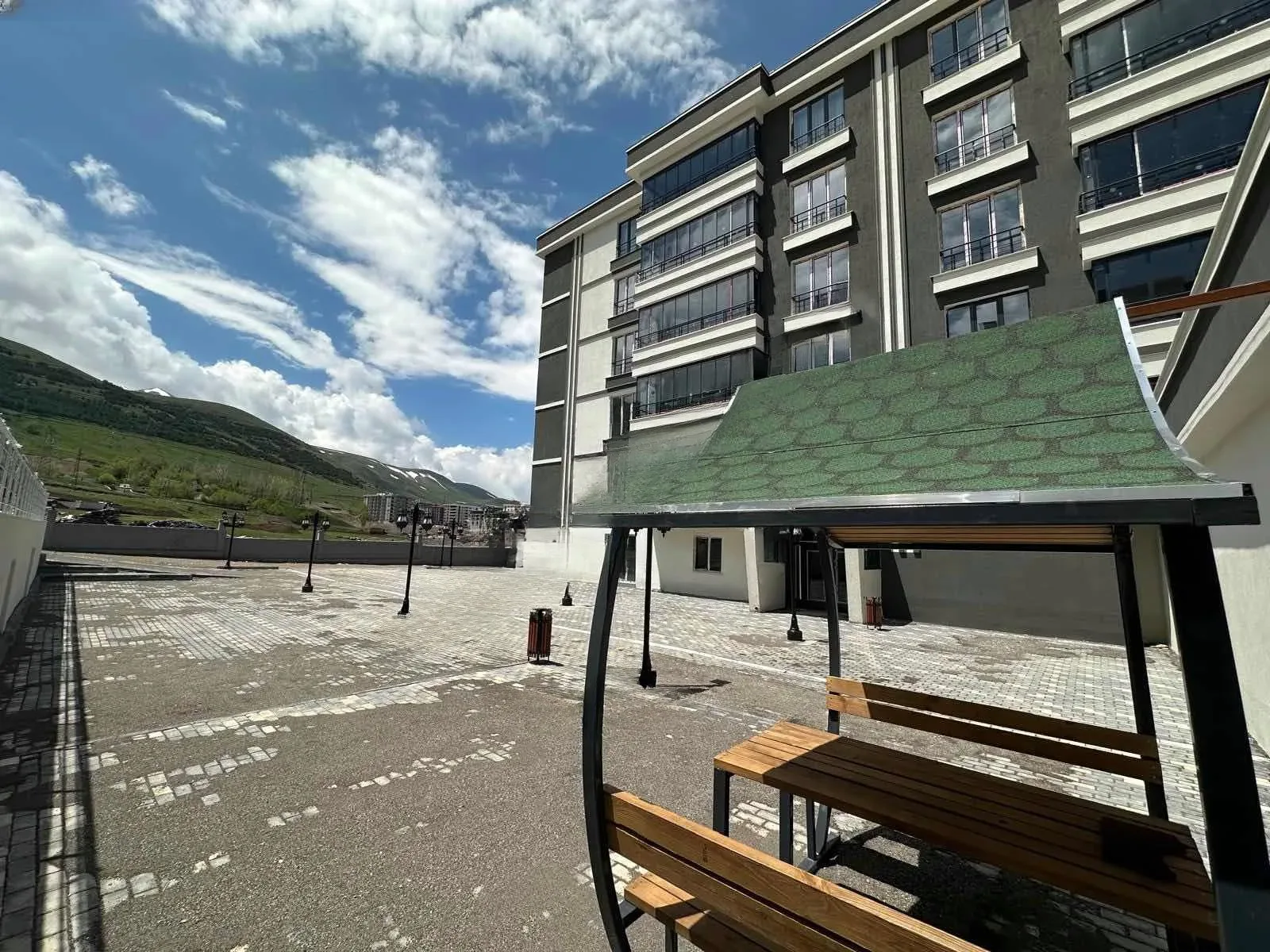 Palandöken Hüseyin Avni Ulaş'ta 2. Kat 185 m² 4+1 Satılık Daire - Fotoğraf 4