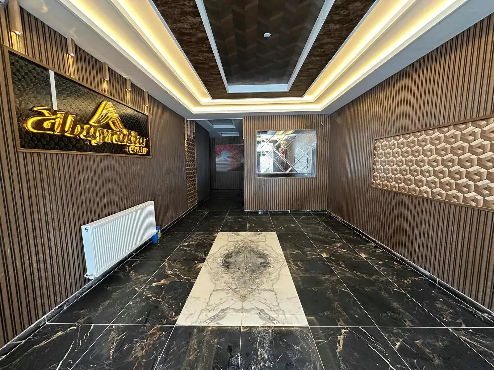 Palandöken Hüseyin Avni Ulaş'ta 2. Kat 185 m² 4+1 Satılık Daire - Fotoğraf 9