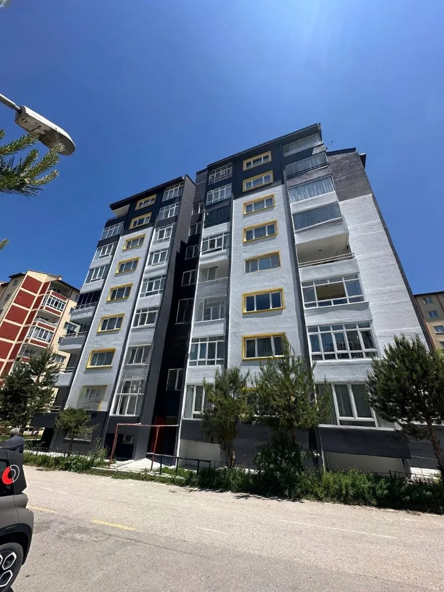 Yakutiye Lalapaşa'da 7. Kat 135 m² 3+1 Satılık Daire - Fotoğraf 2