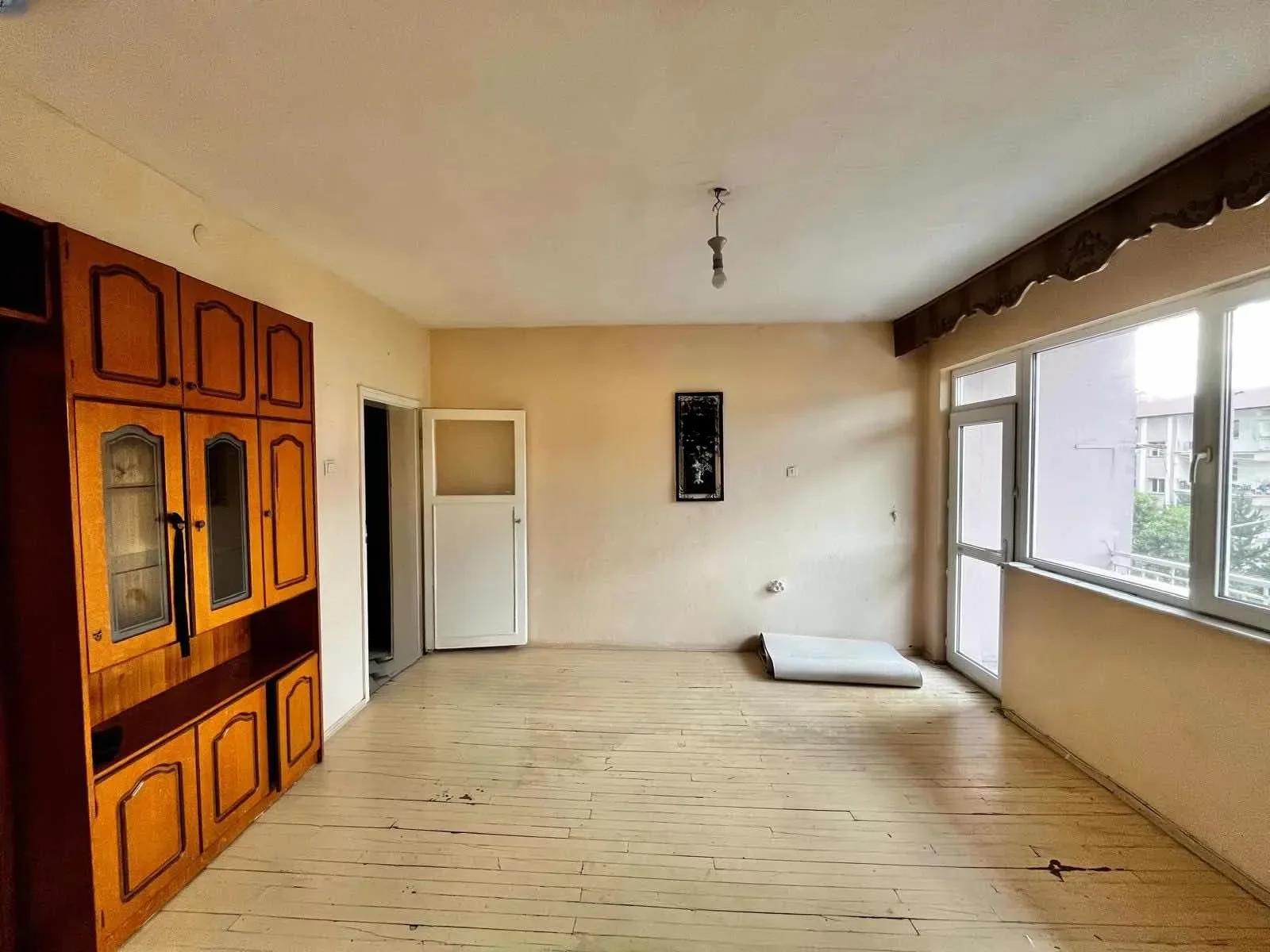 Palandöken Adnan Menderes'te 3. Kat 130 m² 3+1 Kiralık Daire - Fotoğraf 9