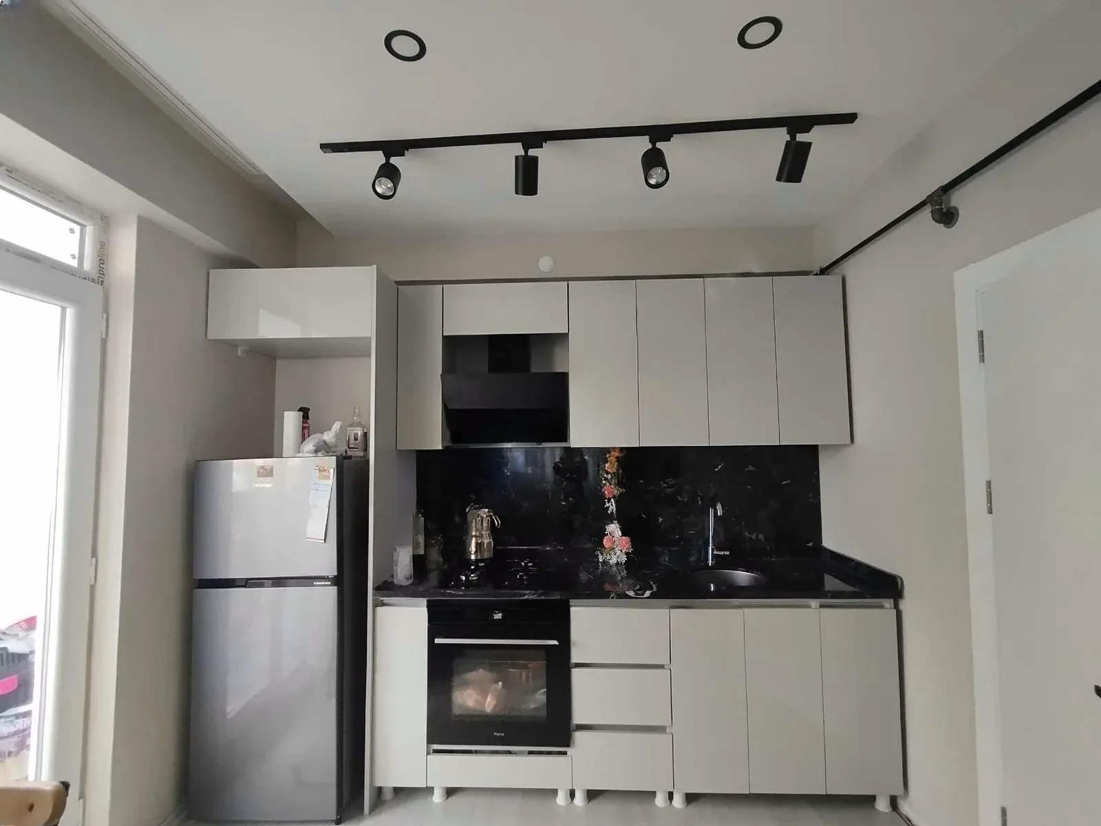 Aziziye Merkez'de 1 Yaşında Yüksek Giriş Kat 40 m² 1+1 Kiralık Daire - Fotoğraf 8