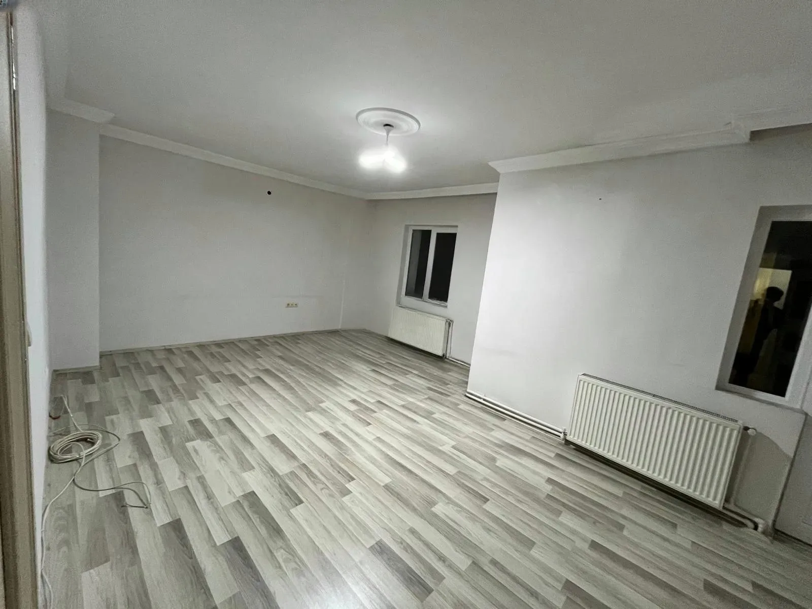 Palandöken Adnan Menderes'te 3. Kat 120 m² 3+1 Kiralık Daire - Fotoğraf 6