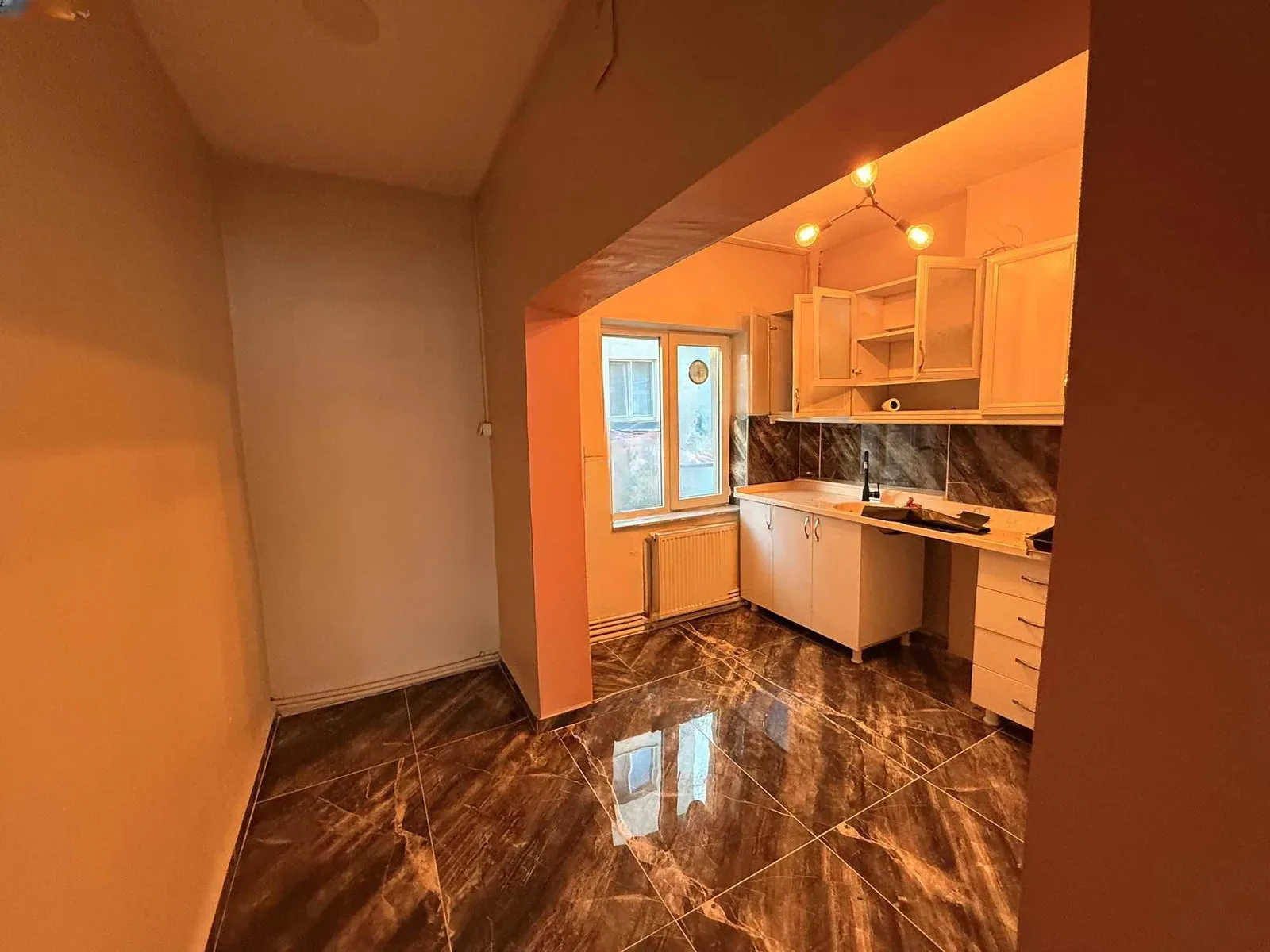ERZURUM YAKUTIYE KİRALIK 2+1 DAİRE LALAPAŞA 100M² - Fotoğraf 8