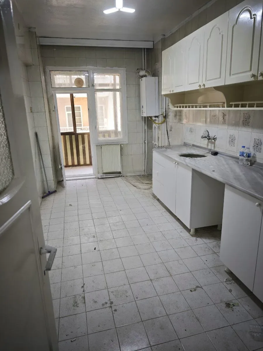 ERZURUM KİRALIK 3+1 DAİRE 135M² YAKUTIYE ARA/6