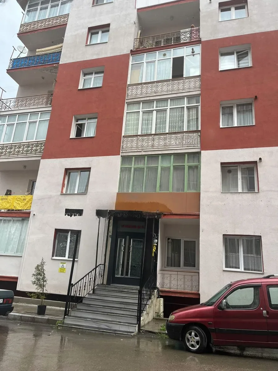 ERZURUM YAKUTIYE KİRALIK 3+1 DAİRE 110M² MERKEZİ ISITMALI
