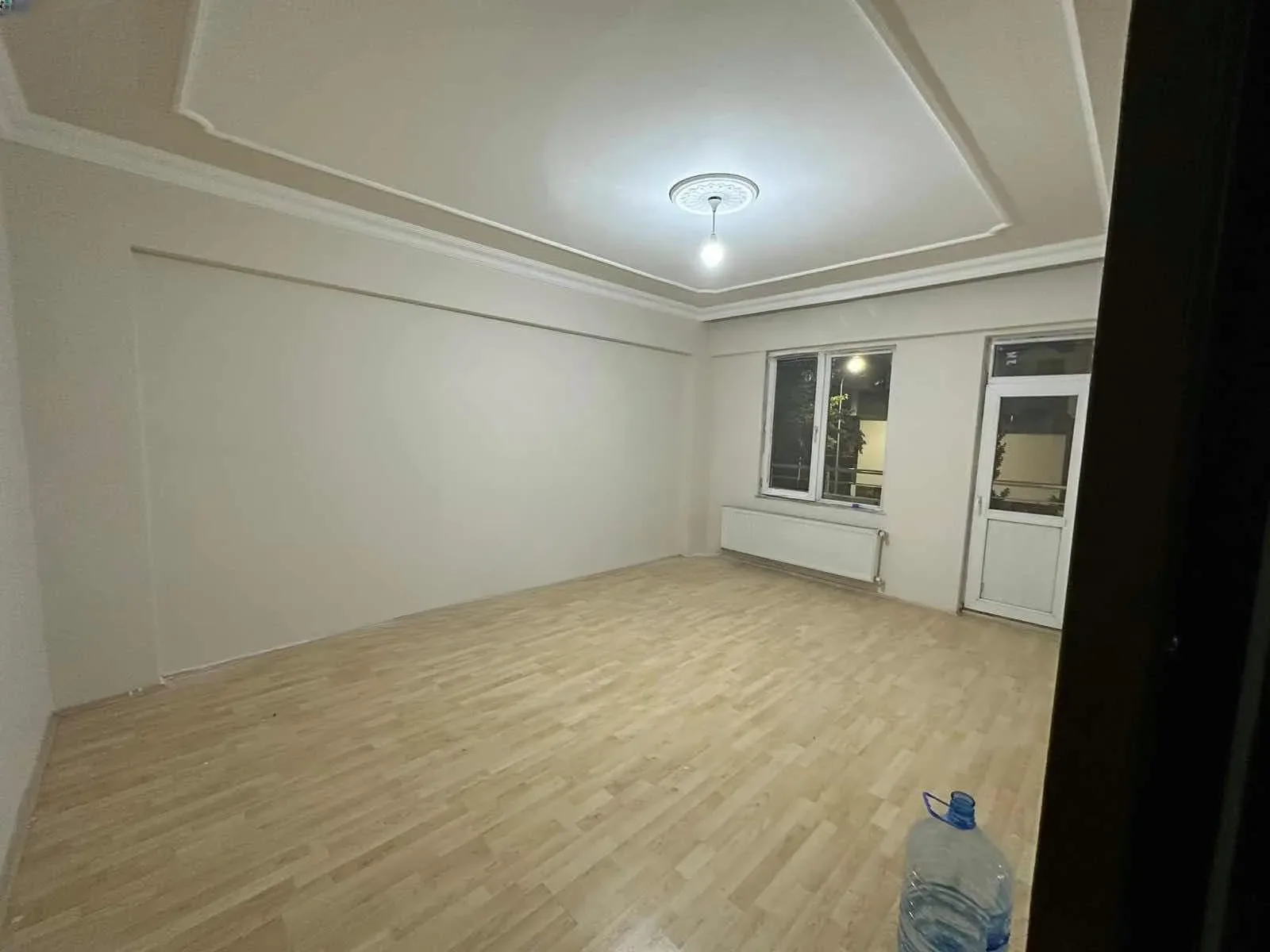 ERZURUM KİRALIK 3+1 DAİRE ARA/6 KAT 135M² YAKUTIYE