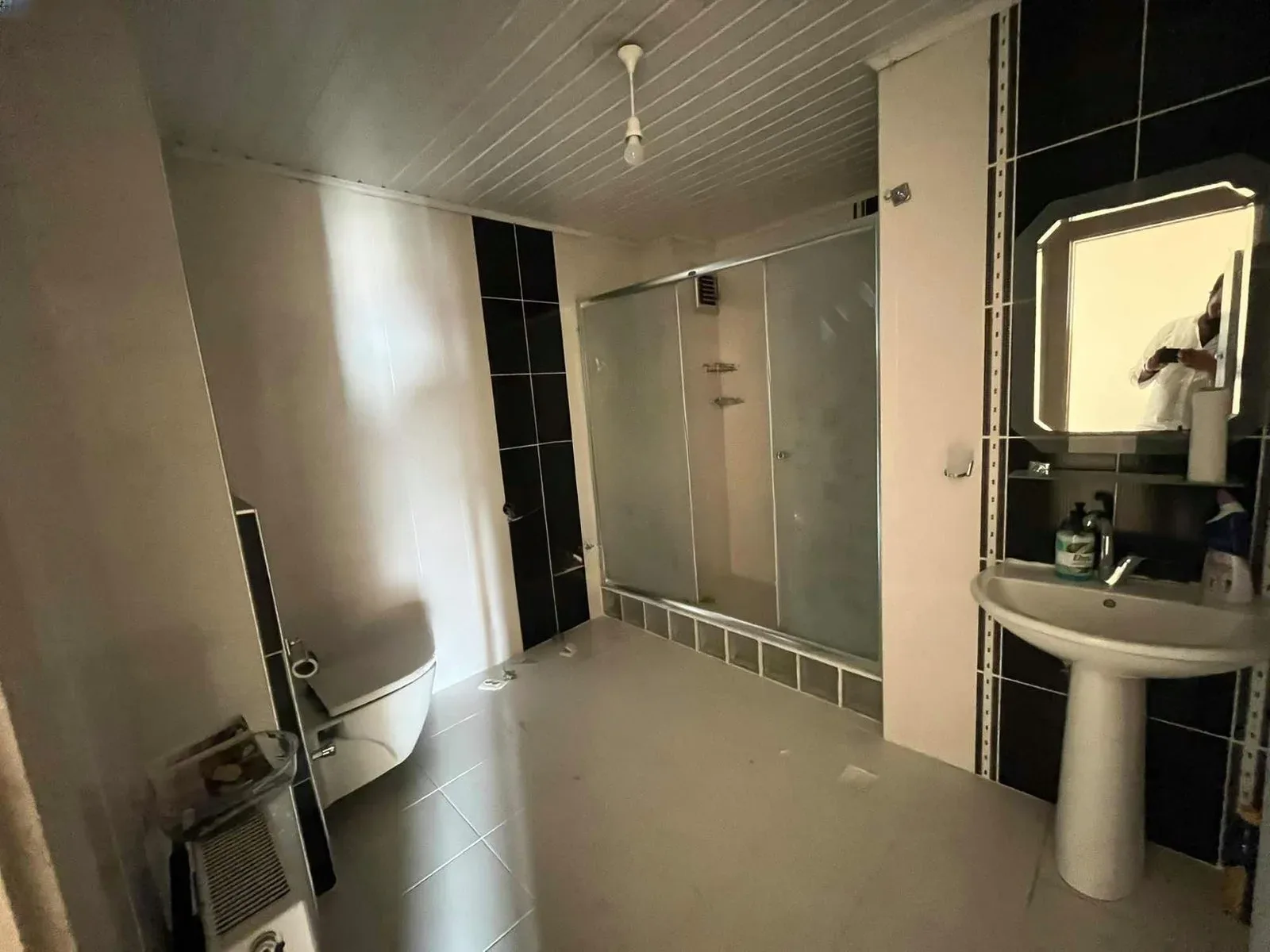 Palandöken Adnan Menderes'te 5. Kat 150 m² 3+1 Kiralık Daire - Fotoğraf 12