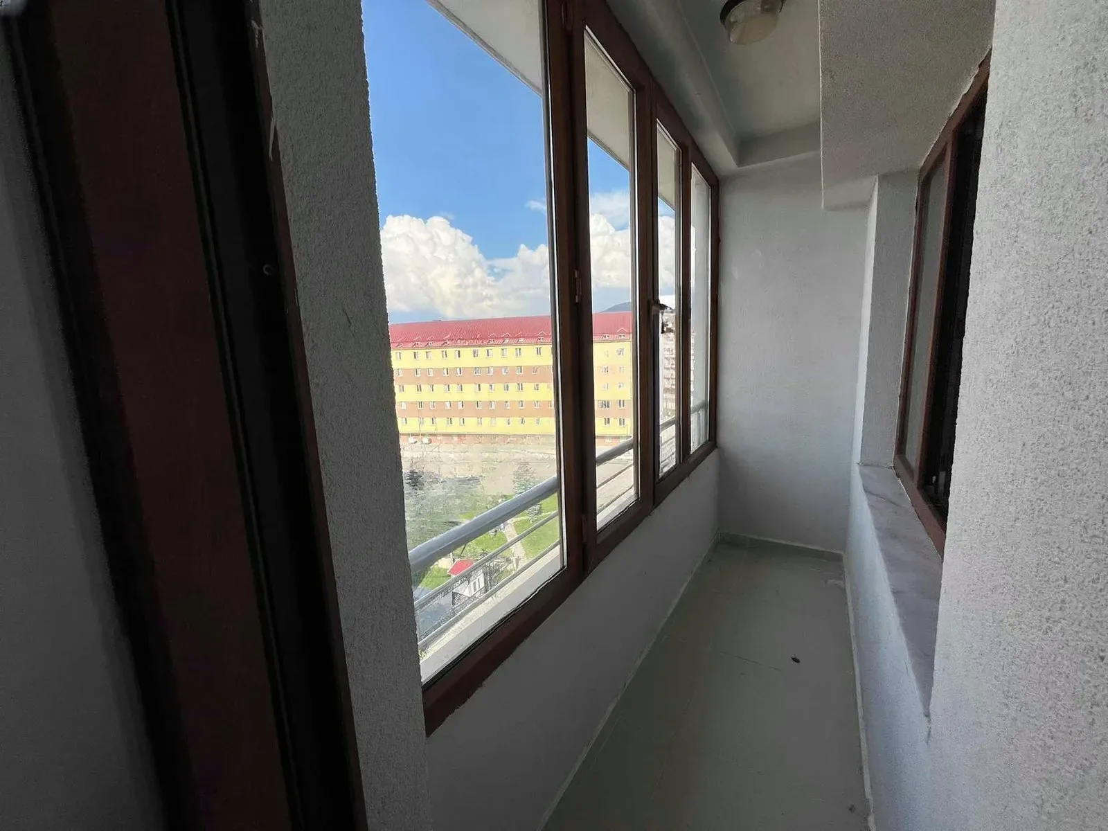 Palandöken Adnan Menderes'te 5. Kat 150 m² 3+1 Kiralık Daire - Fotoğraf 3