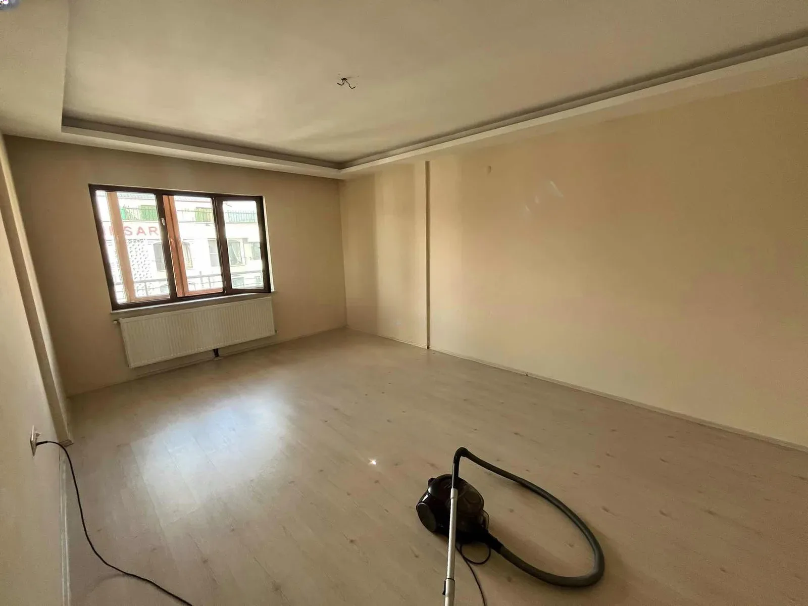 Palandöken Adnan Menderes'te 5. Kat 150 m² 3+1 Kiralık Daire - Fotoğraf 4