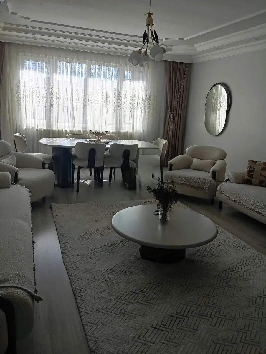 Yakutiye Lalapaşa'da 4. Kat 190 m² 3+1 Satılık Daire - Fotoğraf 3