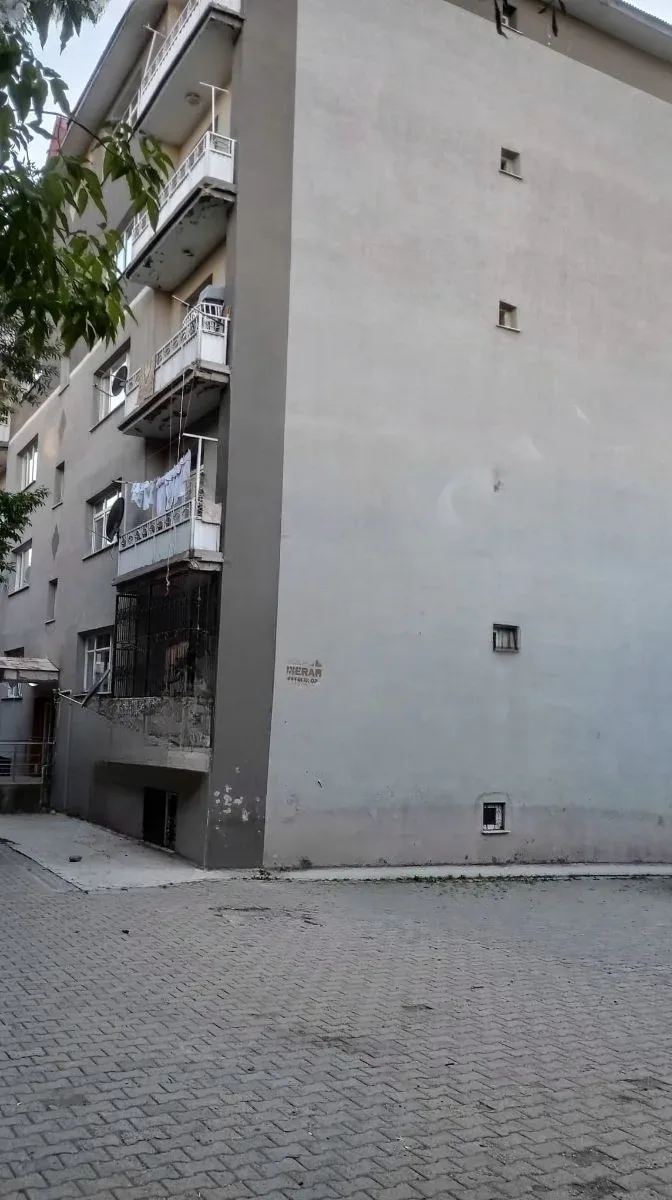 Palandöken Müftü Solakzade'de Zemin Kat 110 m² 3+1 Satılık Daire - Fotoğraf 15