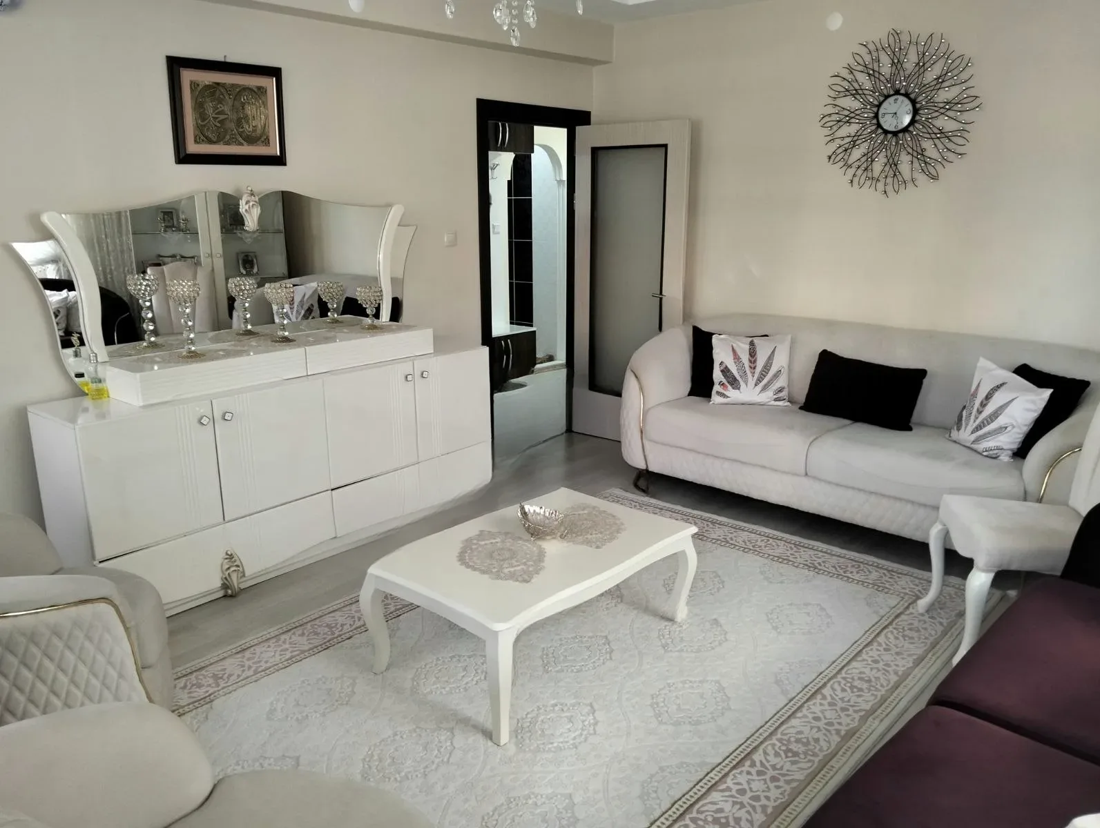 Aziziye Merkez'de 3. Kat 135 m² 3+1 Satılık Rezidans - Fotoğraf 2