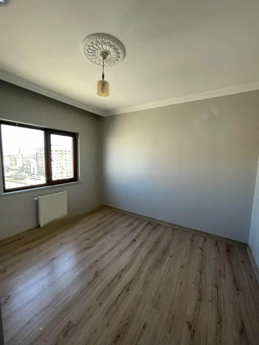 Palandöken Hüseyin Avni Ulaş'ta 5 Yaşında 4. Kat 130 m² 3+1 Kiralık Daire - Fotoğraf 2