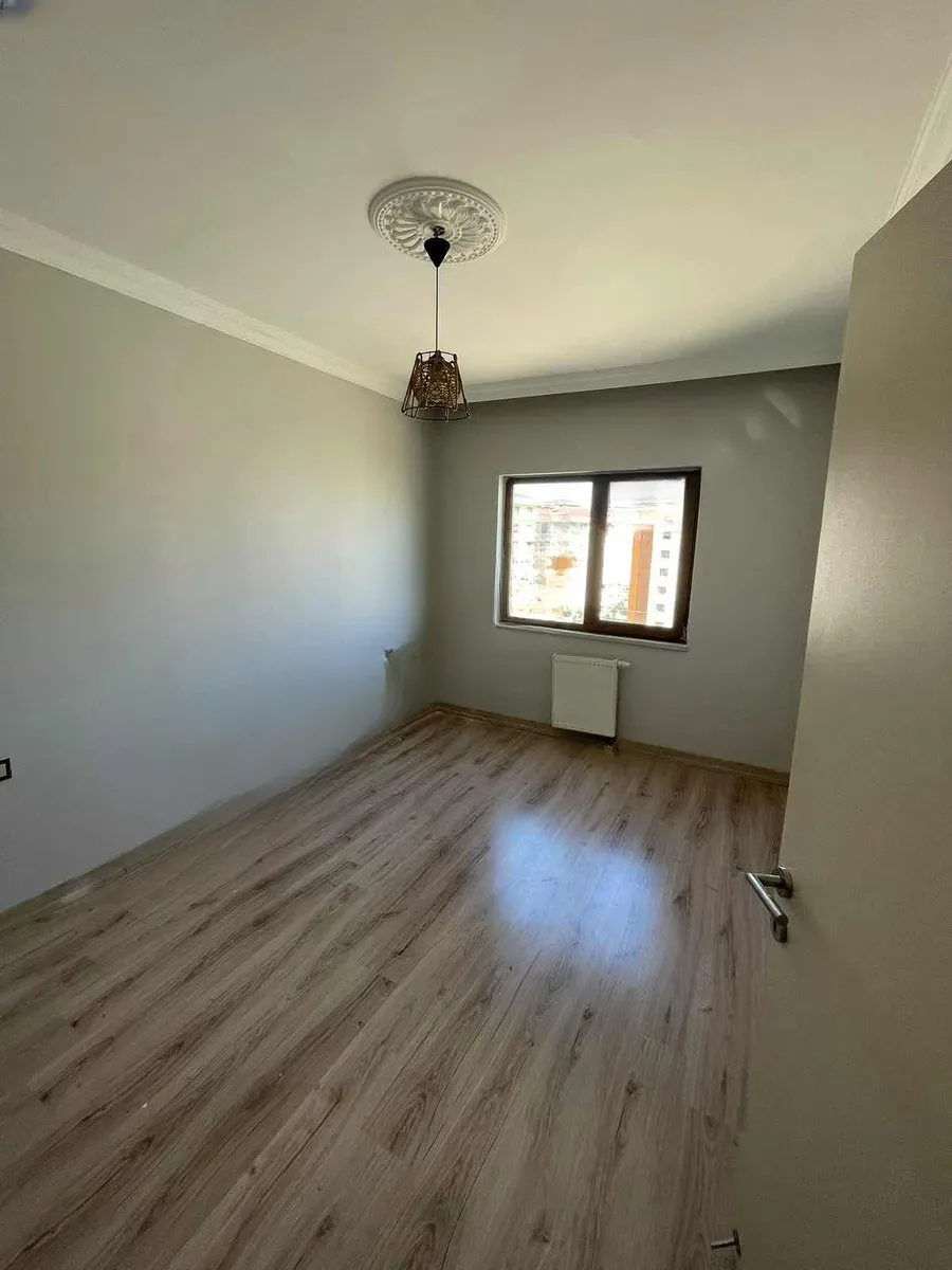 Palandöken Hüseyin Avni Ulaş'ta 5 Yaşında 4. Kat 130 m² 3+1 Kiralık Daire - Fotoğraf 6