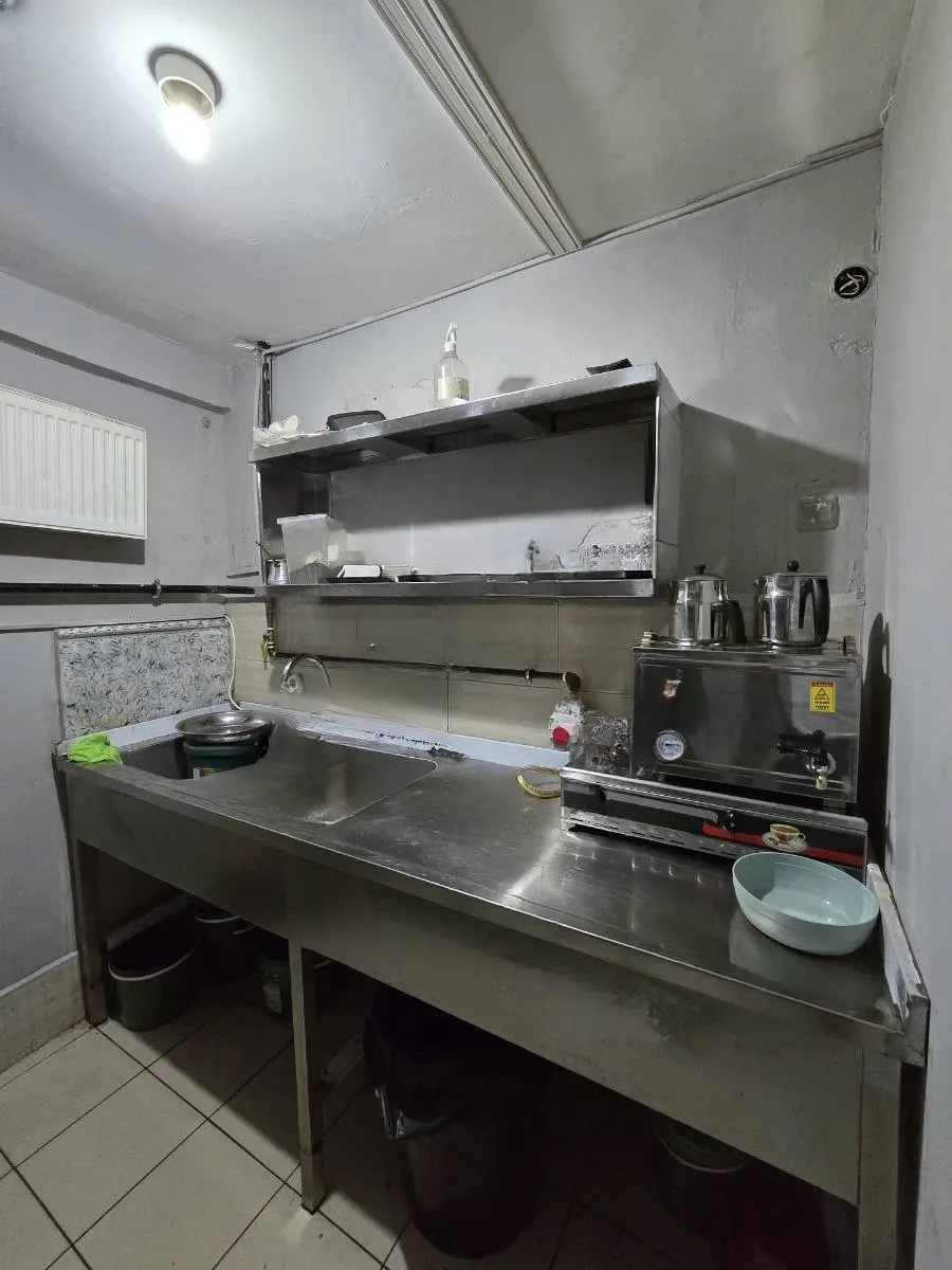Yakutiye Lalapaşa'da 100 m² Devren Kiralık İş Yeri - Fotoğraf 15