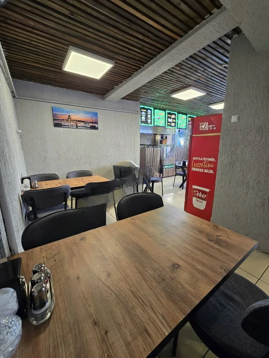 Yakutiye Lalapaşa'da 100 m² Devren Kiralık İş Yeri - Fotoğraf 6