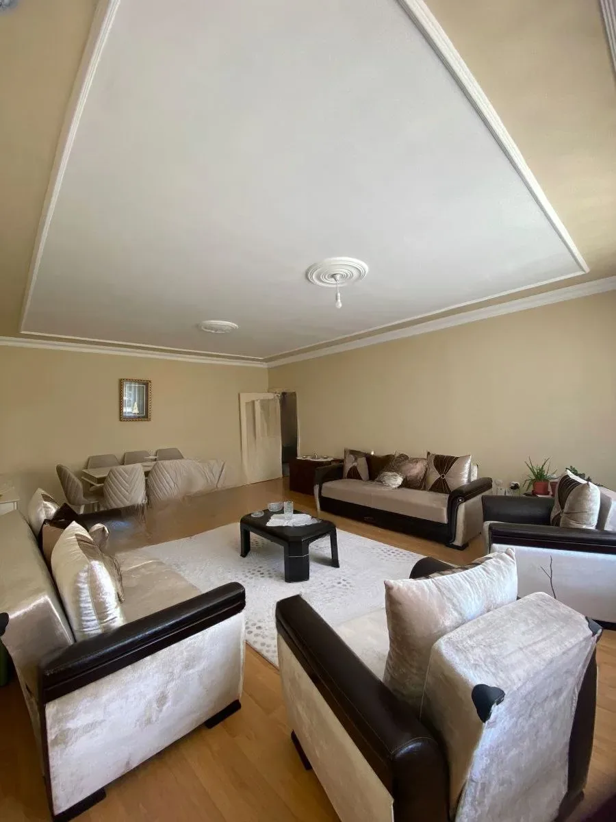 Yakutiye Terminal'da 3. Kat 175 m² 3+1 Satılık Daire - Fotoğraf 5