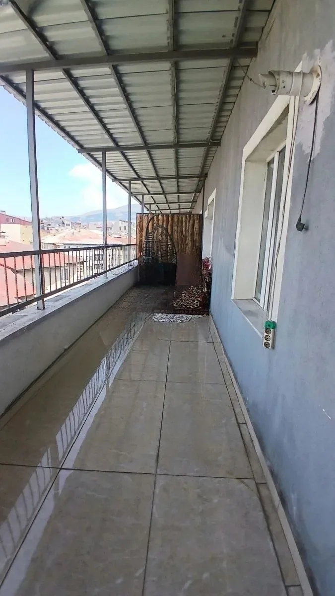 Yakutiye Lalapaşa'da 8. Kat 170 m² 4+1 Satılık Daire - Fotoğraf 4