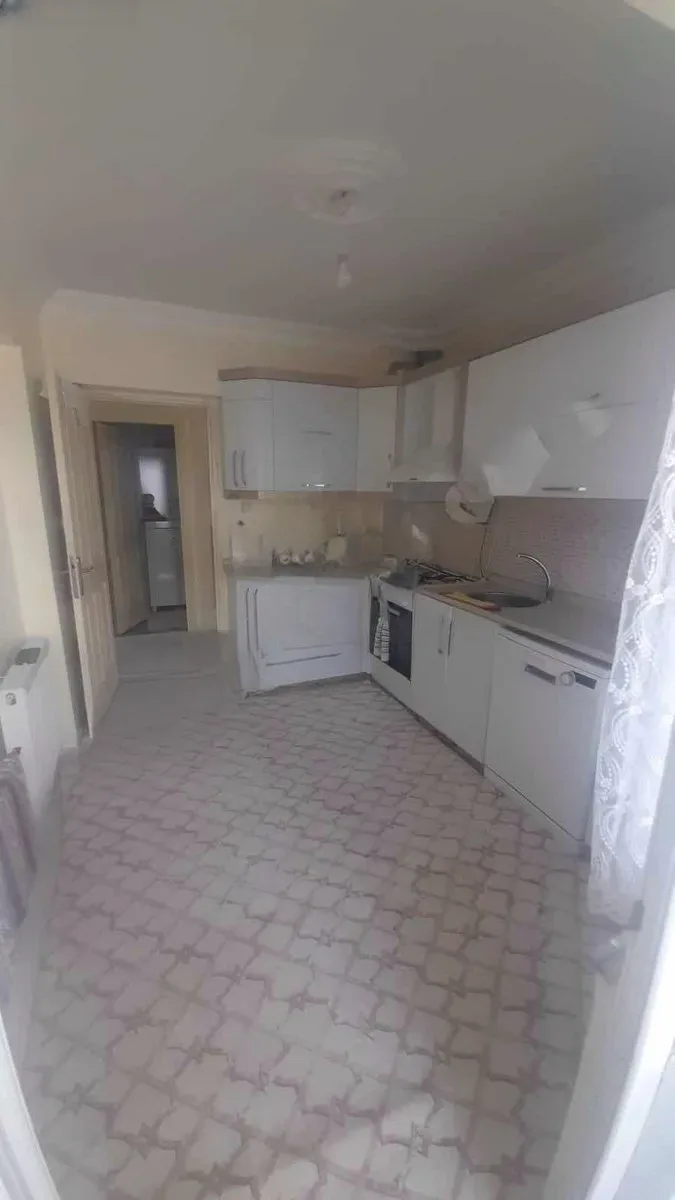 Aziziye Merkez'de 4. Kat 110 m² 2+1 Satılık Daire