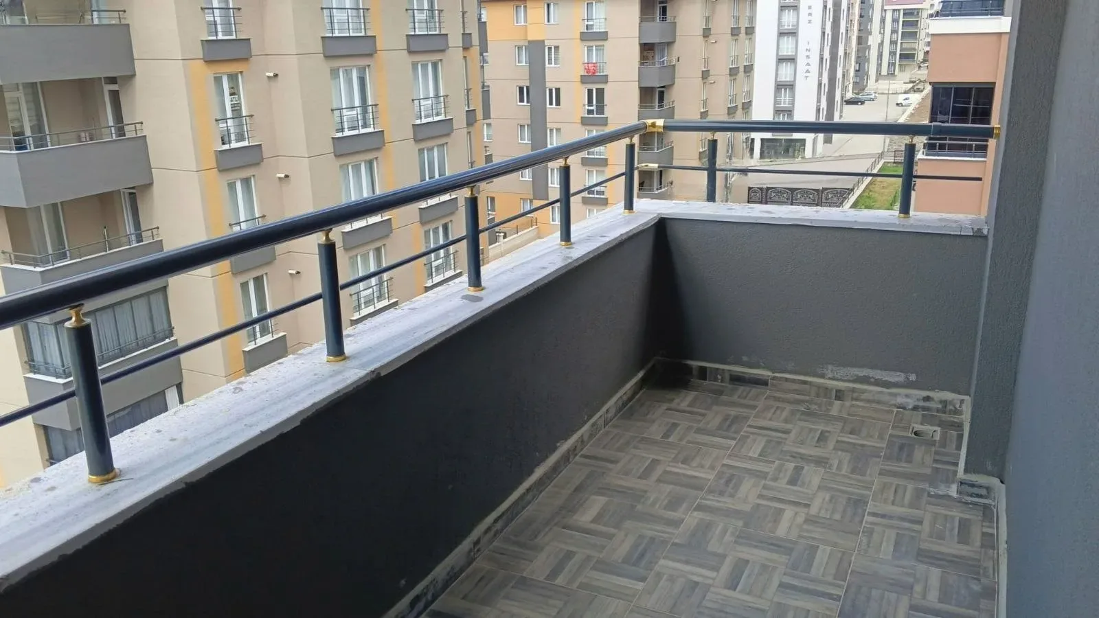 Yakutiye Terminal'da 2 Yaşında 3. Kat 148 m² 3+1 Kiralık Daire - Fotoğraf 5