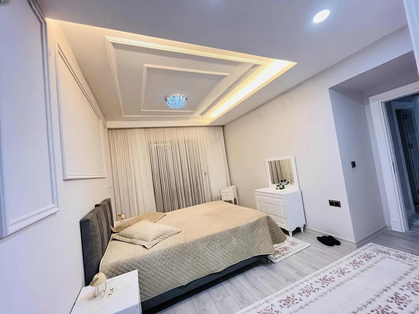 Palandöken Müftü Solakzade'de 4 Yaşında 4. Kat 180 m² 3+1 Kiralık Villa - Fotoğraf 13
