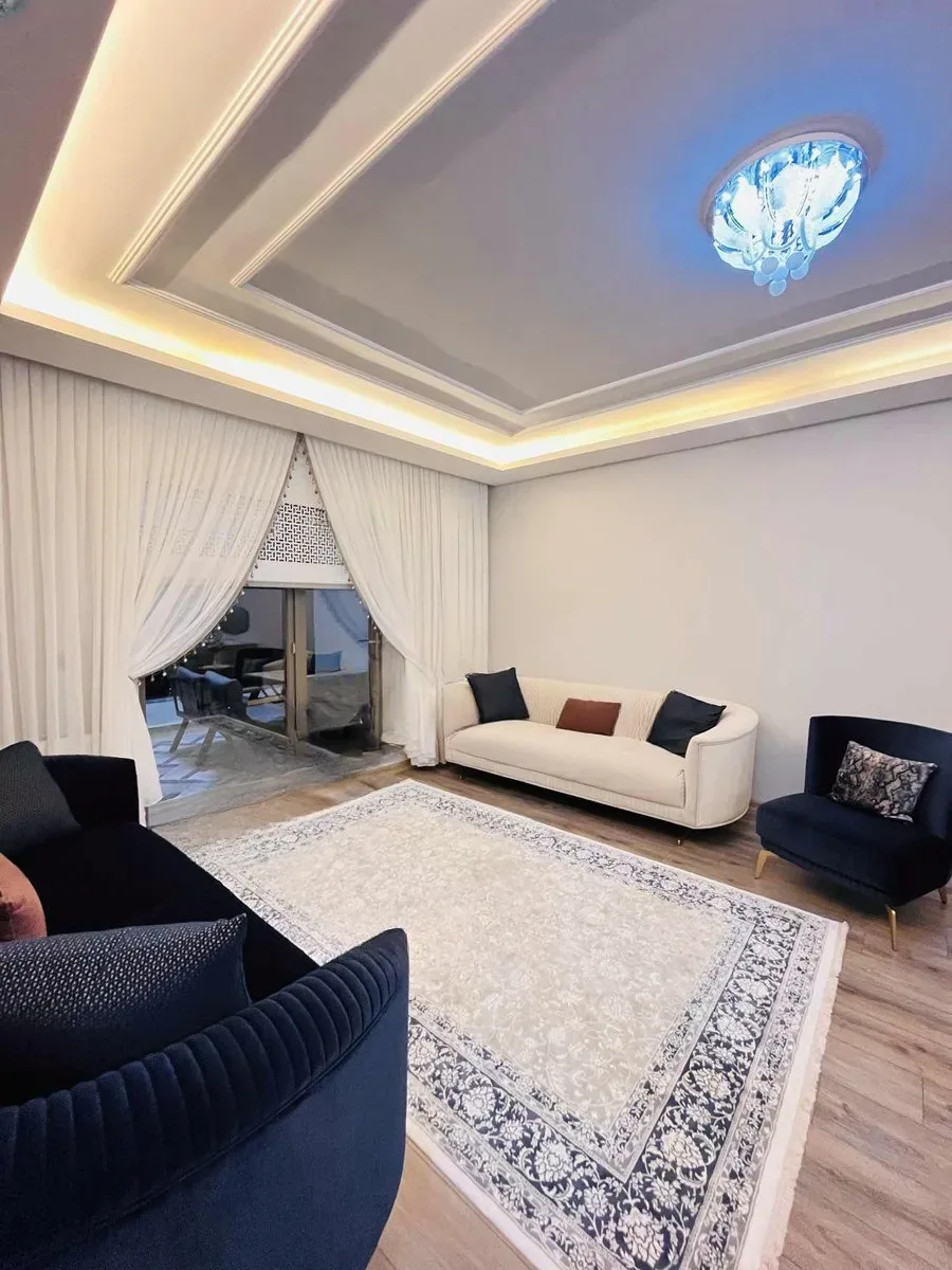 Palandöken Müftü Solakzade'de 4 Yaşında 4. Kat 180 m² 3+1 Kiralık Villa - Fotoğraf 2