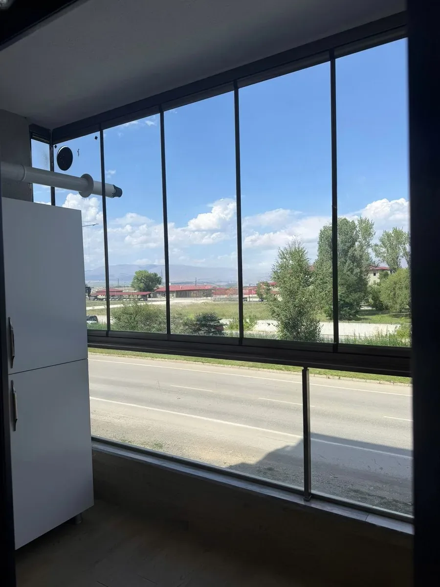 Aziziye Dadaşkent'te 3 Yaşında 1. Kat 155 m² 3+1 Satılık Daire - Fotoğraf 3