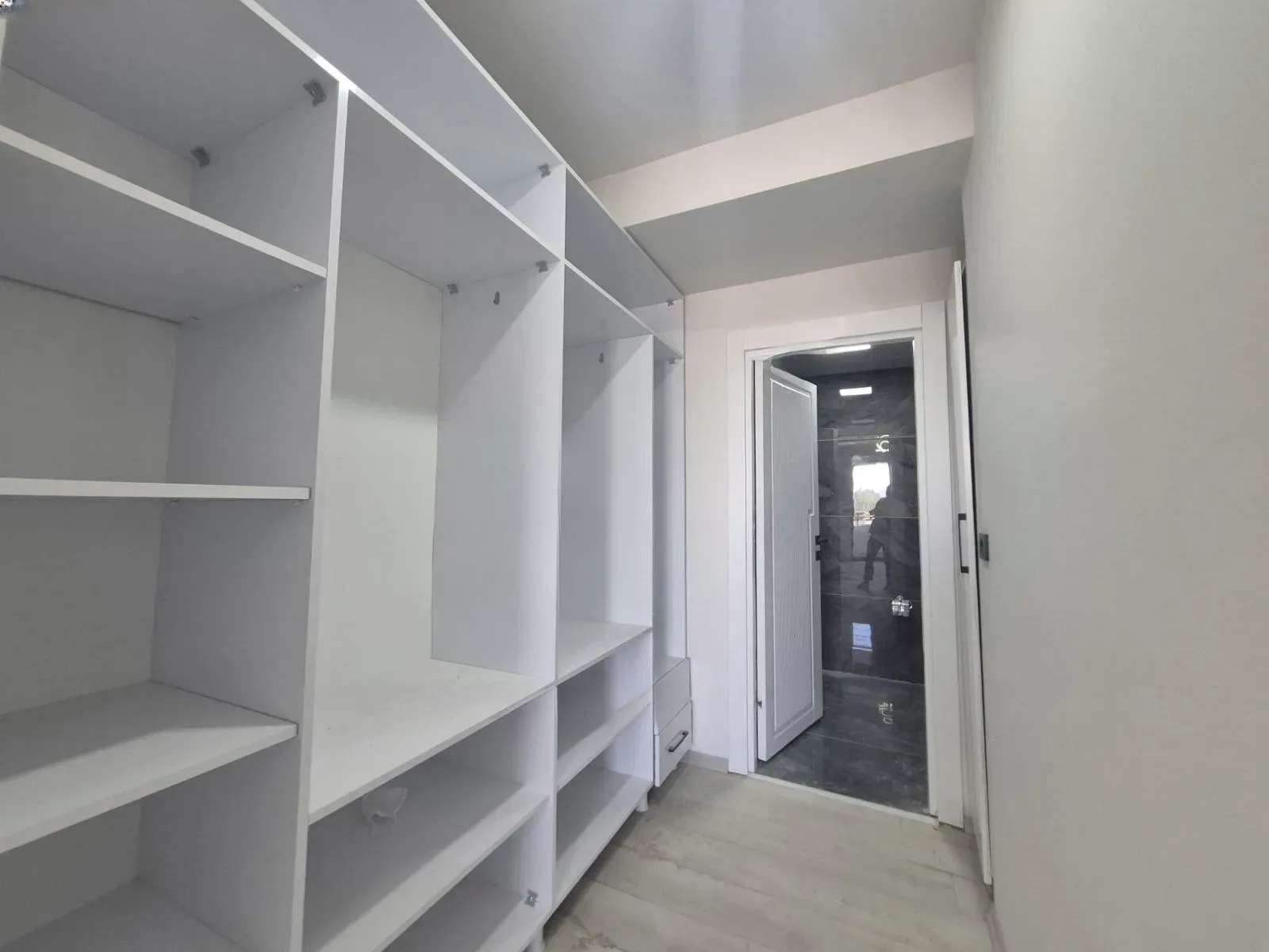 Yakutiye İstasyon'da Giriş Katı 180 m² 3+1 Satılık Daire - Fotoğraf 20