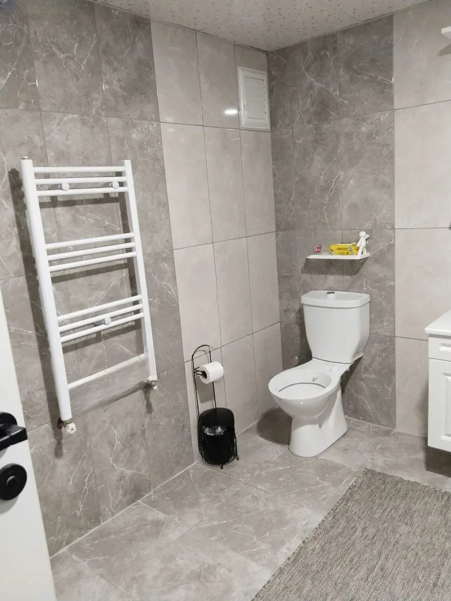 Yakutiye Terminal'da 4 Yaşında Yüksek Giriş Kat 130 m² 3+1 Satılık Daire - Fotoğraf 13