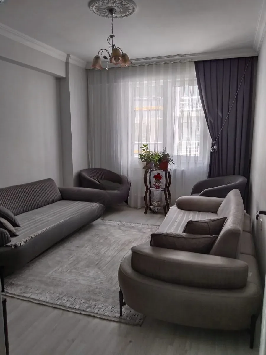 Yakutiye Terminal'da 4 Yaşında Yüksek Giriş Kat 130 m² 3+1 Satılık Daire - Fotoğraf 6