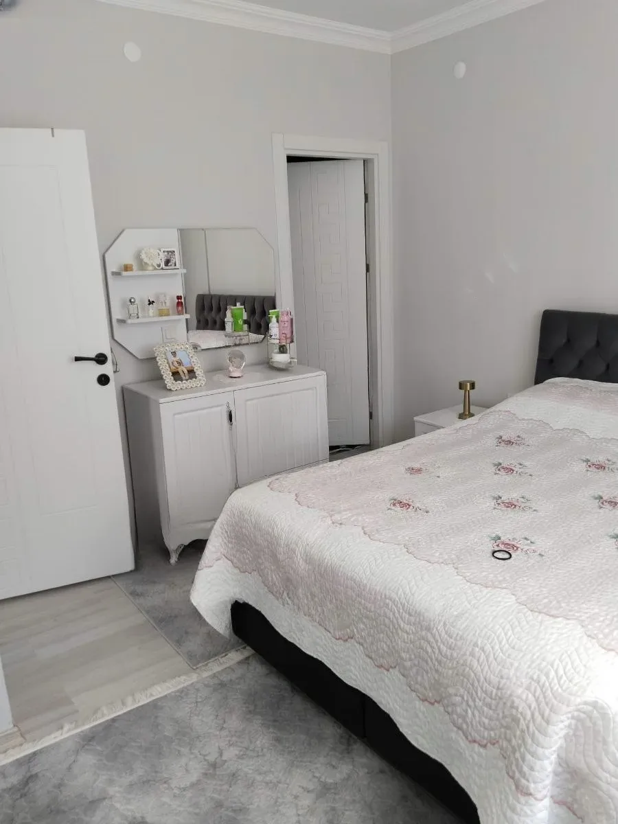Yakutiye Terminal'da 4 Yaşında Yüksek Giriş Kat 130 m² 3+1 Satılık Daire - Fotoğraf 7