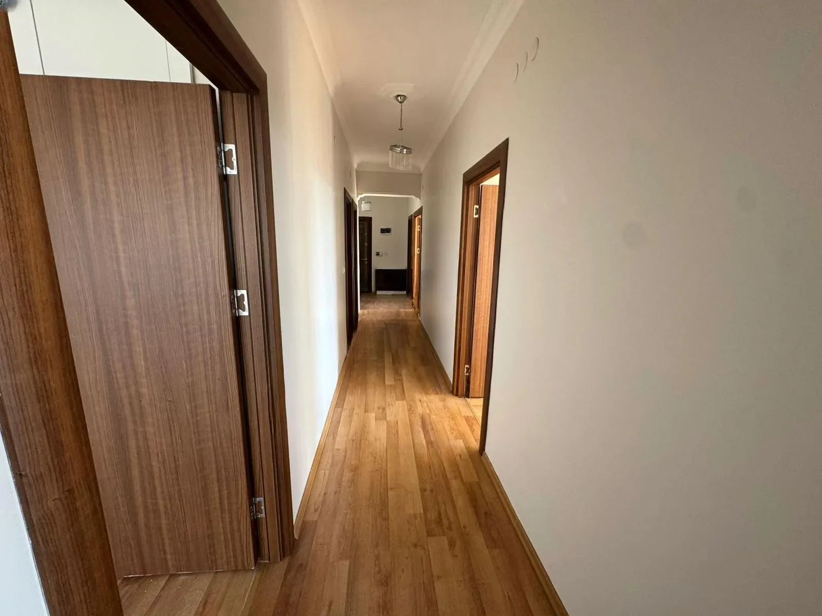 Yakutiye İstasyon'da 5. Kat 170 m² 3+1 Satılık Daire