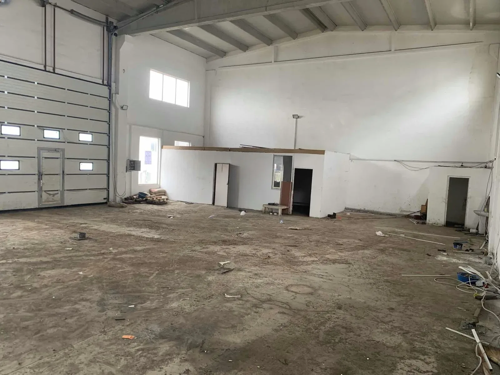 Yakutiye Terminal'da 1 Yaşında 300 m² Satılık İş Yeri