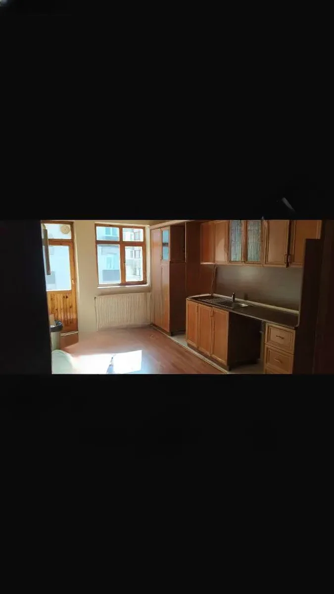 Palandöken Hüseyin Avni Ulaş'ta 3. Kat 130 m² 2+1 Kiralık Daire