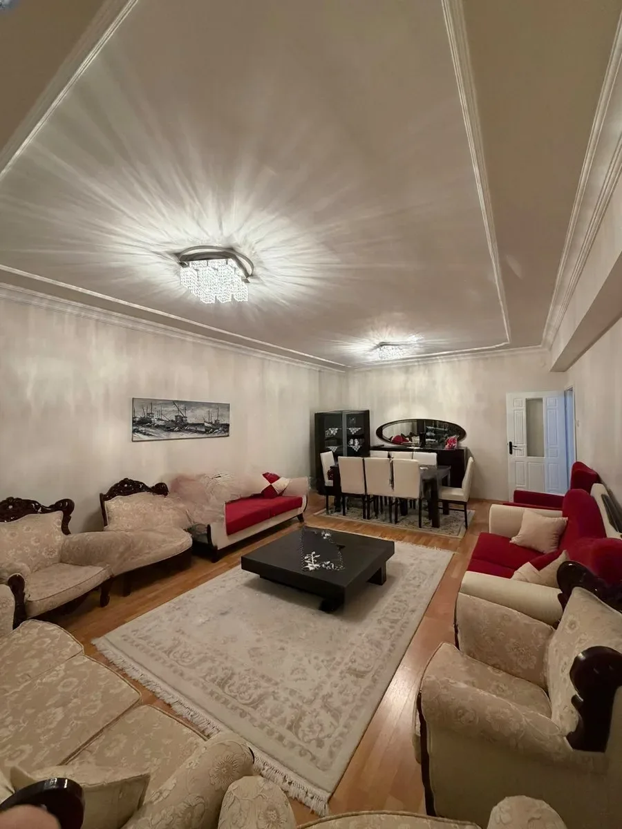 Palandöken Müftü Solakzade'de 3. Kat 165 m² 3+1 Satılık Villa