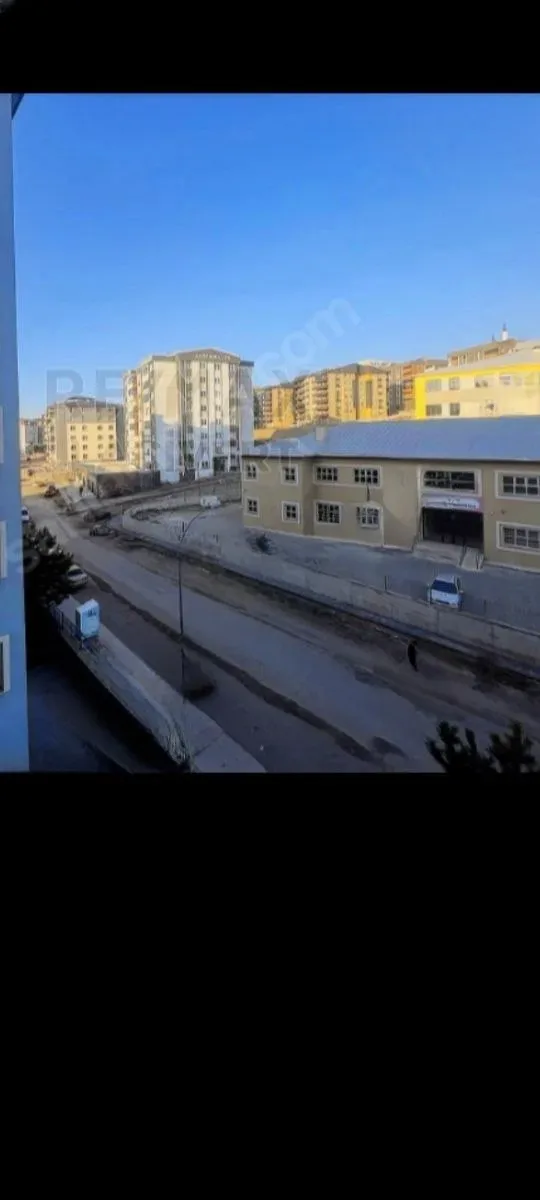 Yakutiye Çayırtepe'de 4. Kat 140 m² 3+1 Satılık Daire