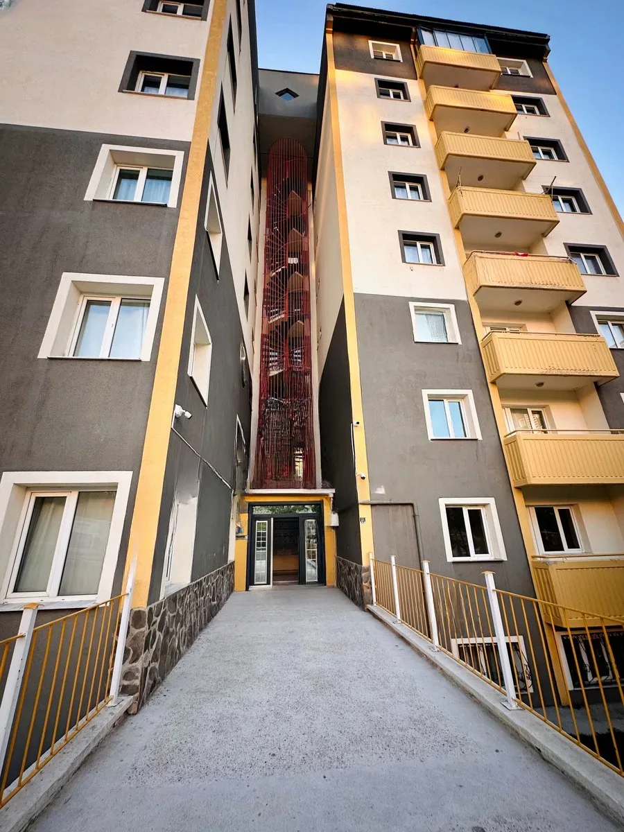 Yakutiye Terminal'da Yüksek Giriş Kat 135 m² 3+1 Satılık Daire - Erzurum / Yakutiye / Terminal / Kurtuluş Daire